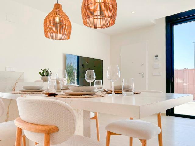 Te presentamos esta atractiva vivienda, recientemente reform. 73m² San Javier