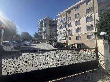 Tema Emlaktan Hürriyetmah Arakat Siteiçi Ferah Satılık 2+1 Daire
