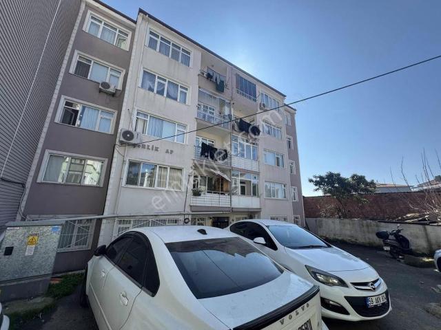 Tema Emlaktan Çiftlikönü Mah Lokasyonu Güzel Satılık 3+1 Daire