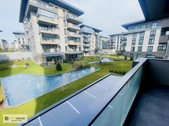 Tema İstanbul 2'de Peyzaj Manzaralı, 3+1, 150m² Kiralık Daire