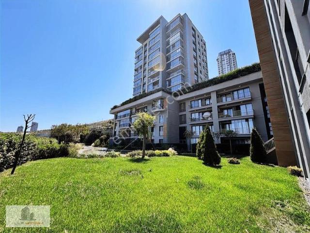 Tema İstanbul Bahçe 'de Kiralık 2+1 Bahçe Katı