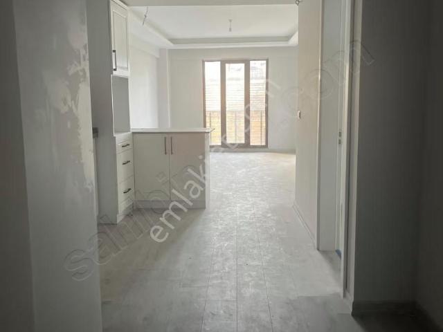 Temel Emlak'dan Satılık 2+1 Daire Veya Ofis