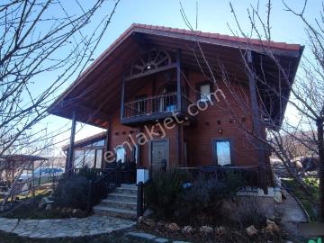 Temelli Olukpınar Botanikköy Satılık eşyalı 4+2 Ahşap Villa