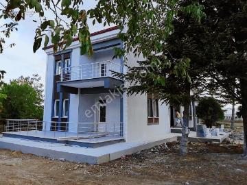 Uşak, Uşak ili, Ege Bölgesi - Kiler, Bahçe