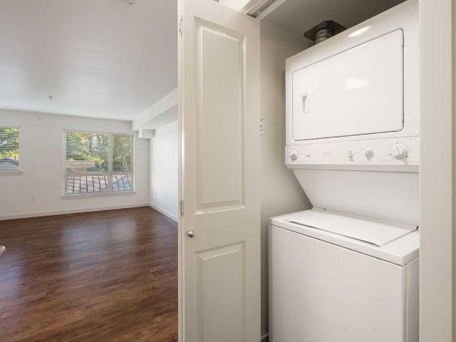 Tempo Apartments 2 Bedroom Apartment for Rent at 2015 W Dravus St, Seattle, WA 98199 Southeast Magnolia