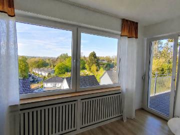 Temporary Housing – Fully Furnished 3 Bedroom Apartment for up to 3 People