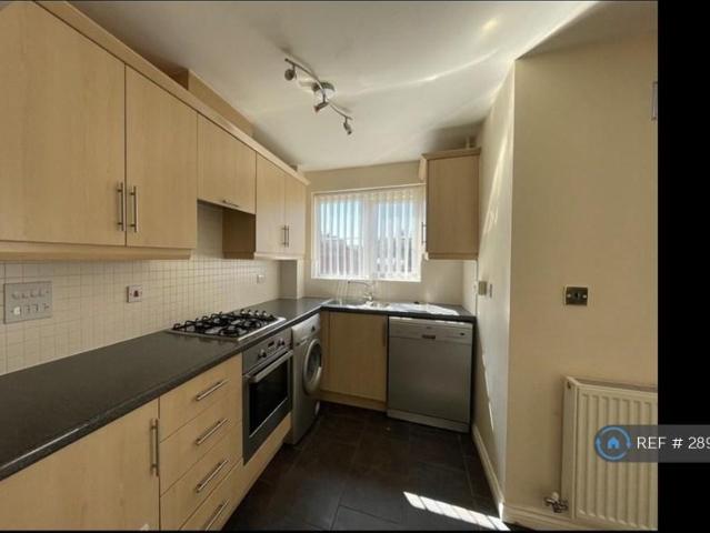 Templar Drive, Nuneaton, CV10 4 bed terraced house to rent £1,600 pcm £369 pw
