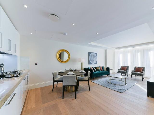 Temple House, 190 Strand, 13 Arundel Street, Temple, London WC2R, 2 bed flat to rent, £6,500 pcm | PrimeLocation