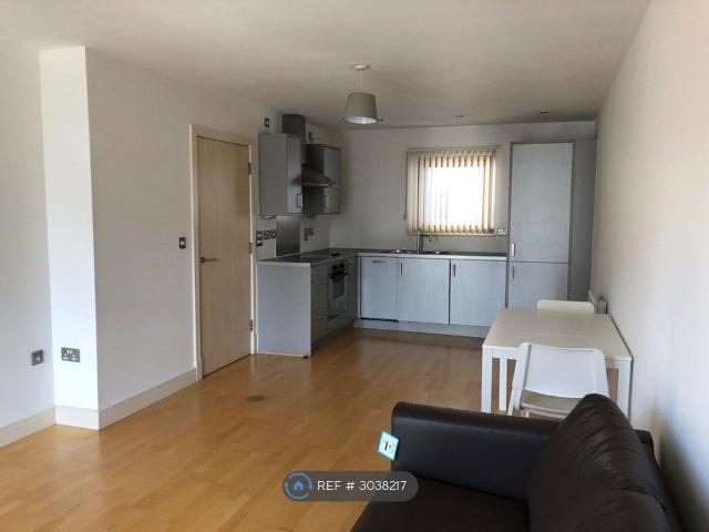 Temple House, Birmingham B2, 1 bed flat to rent, £825 pcm | PrimeLocation
