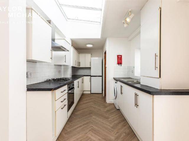 Temple Street, Brighton BN1, 5 bed terraced house to rent, £3,683 pcm | PrimeLocation