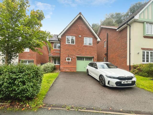 Temple Road, Smithills, Bolton BL1, 4 bed detached house to rent, £1,900 pcm | PrimeLocation