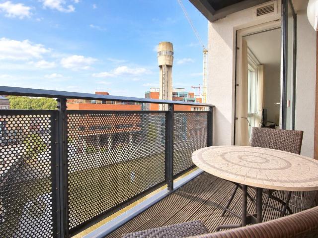 Templebridge Apartments, Temple Back, Bristol BS1, 2 bed flat to rent, £1,600 pcm | PrimeLocation