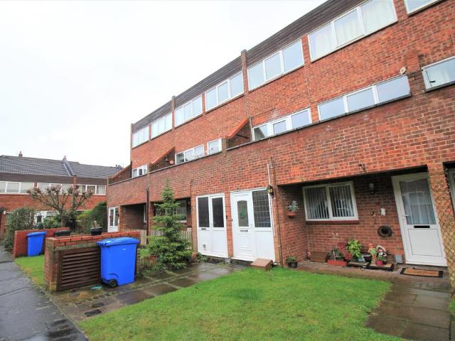 Templemere, Norwich NR3 3 bed maisonette to rent £1,095 pcm £253 pw