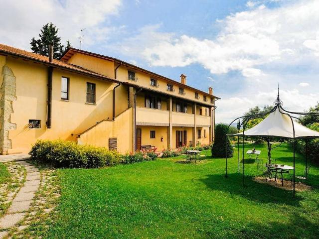 Tenuta in vendita a Città di Castello 1350m² Città di Castello