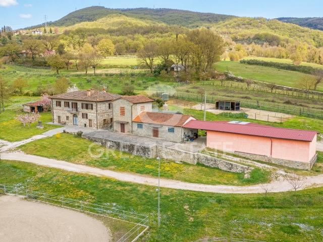 Tenuta Il Fantino 414m² Castel Focognano