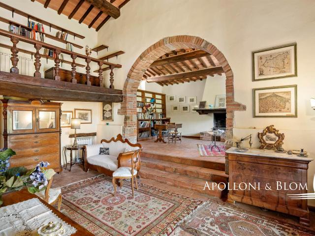 Tenuta La Sorgente con piscina, Piegaro, Perugia Umbria 1000m² Piegaro