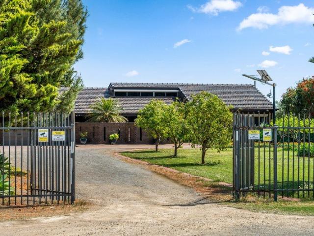 Ten Acres of Lifestyle, Infrastructure and Opportunity