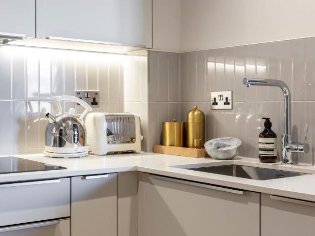 Ten Degrees, Croydon CR0, 1 bed flat to rent, £1,980 pcm | PrimeLocation