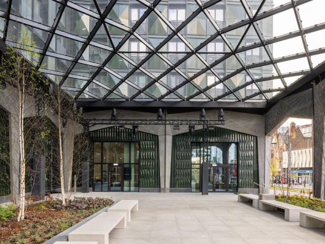 Ten Degrees, Croydon CR0, 2 bed flat to rent, £2,570 pcm | PrimeLocation