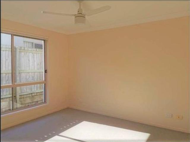 Tenant Break Lease $745 per week till 23/03/2027 Water Bill Included Beautiful Stand Alone Villa in Mansfield State School Catchment Area