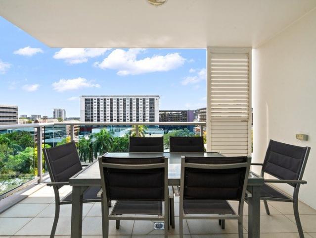 Tenanted investment in standout setting