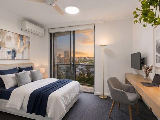 Tenanted Kangaroo Point Investment Opportunity