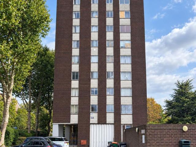 Tenbury Close, London E7, 2 bed flat to rent, £1,700 pcm | PrimeLocation