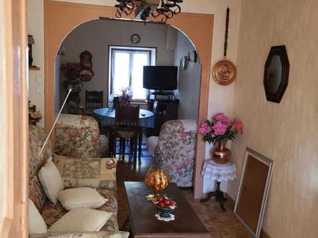 Tence 43190. Charmante maison de ville en pierre de 90m2 s