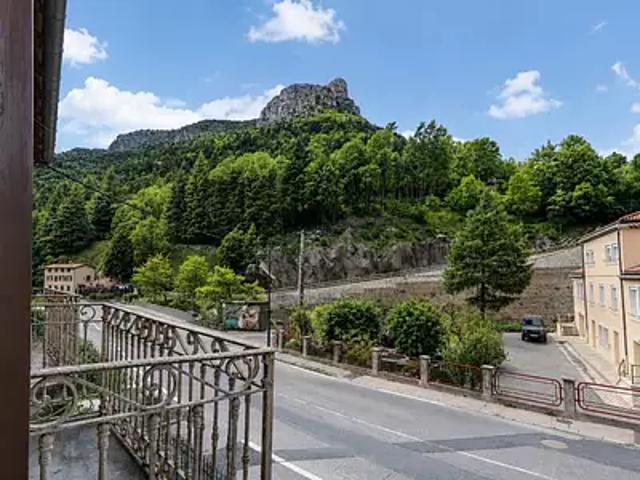 Tende 06430 Achat / Vente appartement 4 pièces t4