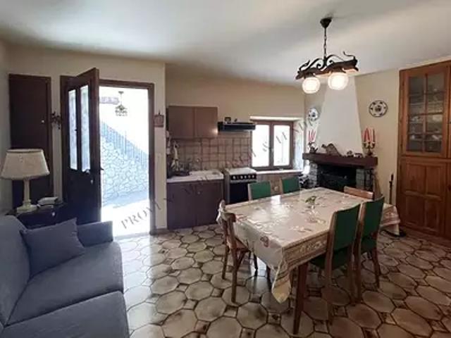 Tende 06430 Achat / Vente appartement 3 pièces t3