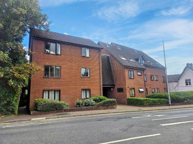 Tenison Court, Eaton, Norwich 2 bed flat to rent £950 pcm £219 pw