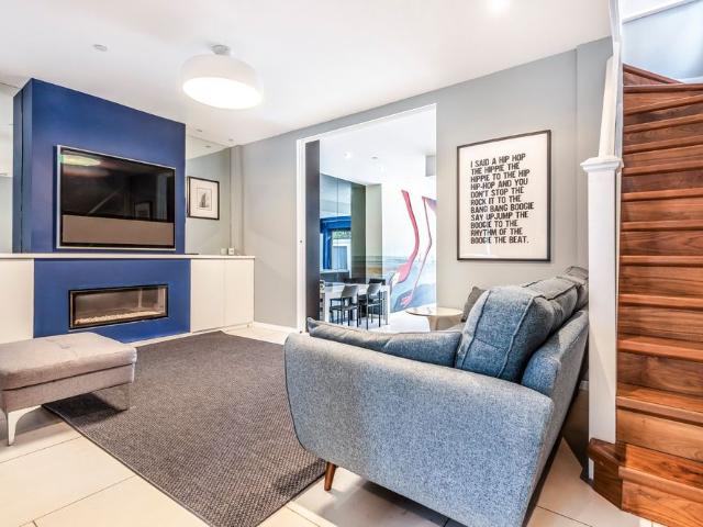 Tenniswood Road, Enfield, EN1