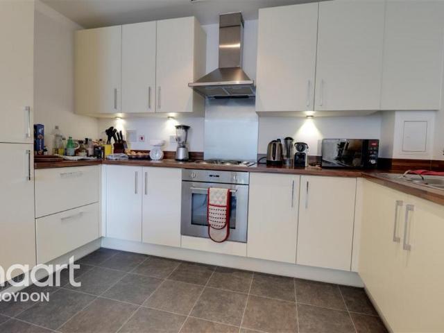 Tennyson Apartments, CR0 2 bed flat to rent £1,850 pcm £427 pw