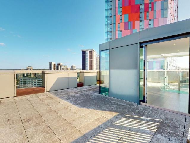 Tennyson Apartments, 1 Saffron Central Square, Croydon CR0, 3 bed flat to rent, £3,000 pcm | PrimeLocation