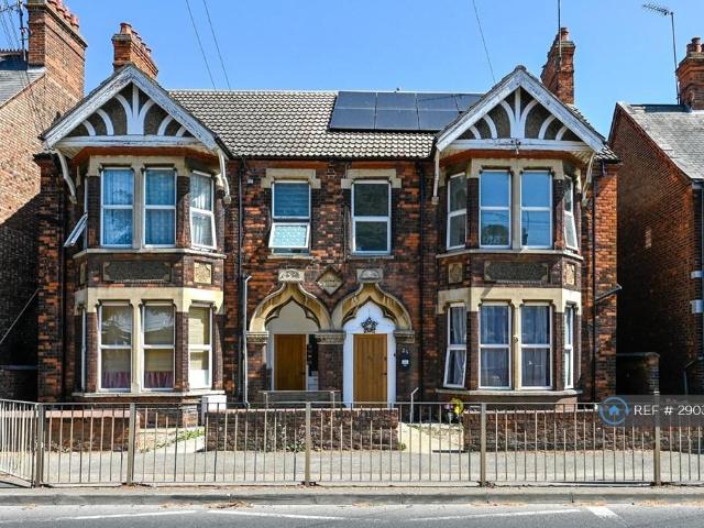 Tennyson Avenue, King's Lynn, PE30 1 bed flat to rent £775 pcm £179 pw
