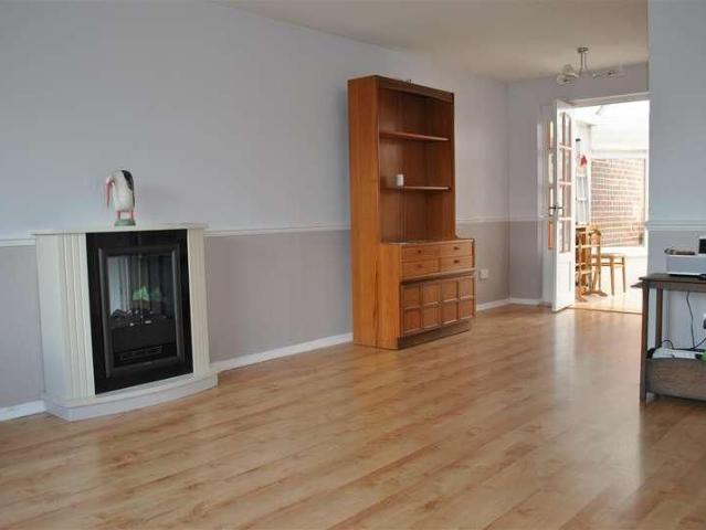 Tennyson Close, Royston, SG8