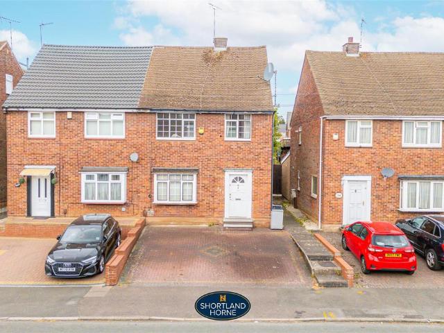 Tennyson Road, Coventry CV2 3 bed semi detached house to rent £1,300 pcm £300 pw