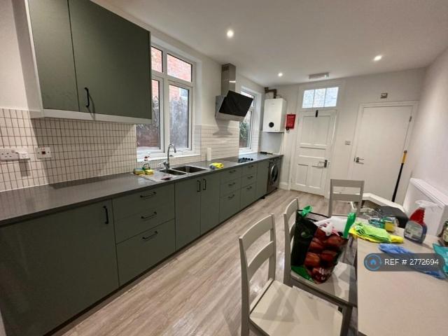 Tennyson Street, Leicester, LE2 1 bed in a house share to rent £650 pcm £150 pw