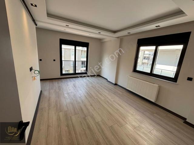 Teomanpaşa Mah. Kiralık 1+1 Daire Her Odada Kilima Mevcut