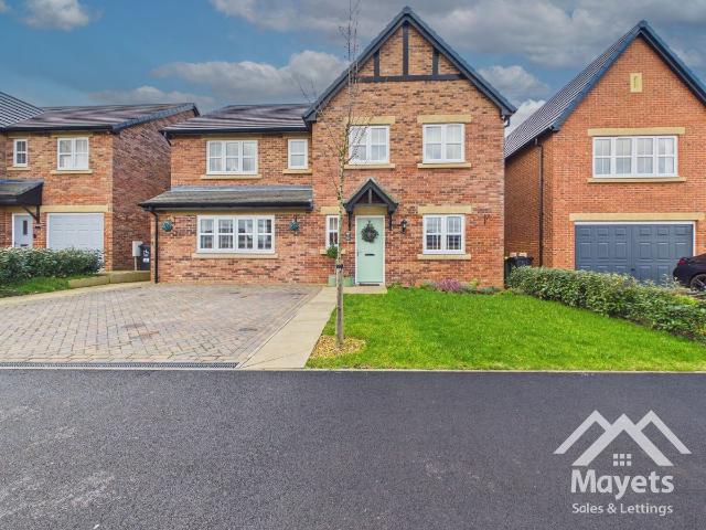 Teal Avenue, Fulwood, Preston. Lancs. PR2, 5 bed detached house to rent, £2,000 pcm | PrimeLocation