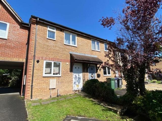 Teal Close, Westbury 2 bed terraced house to rent £1,000 pcm £231 pw