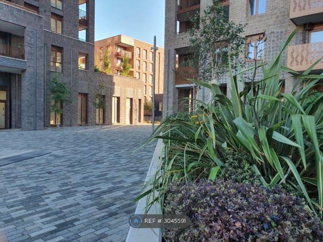 Teal Point, Barking IG11, 2 bed flat to rent, £2,300 pcm | PrimeLocation