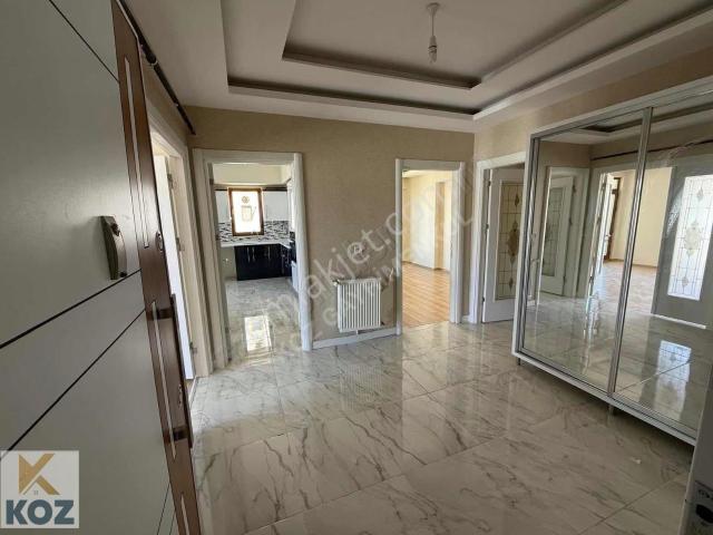 Tecde'de 3+1, 200m² Kayalık Zeminde, Manzaralı, Site İçinde