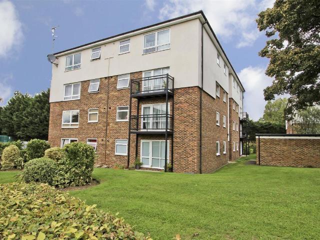 Tedder Close, Uxbridge UB10, 2 bed flat to rent, £1,750 pcm | PrimeLocation
