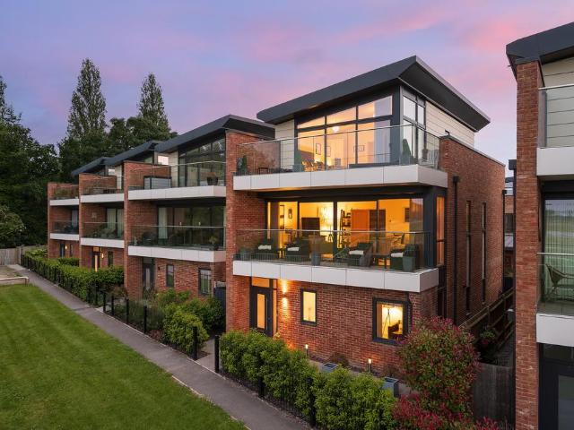 Teeton Mill Place, Newbury, RG14 4 bed detached house to rent £3,500 pcm £808 pw