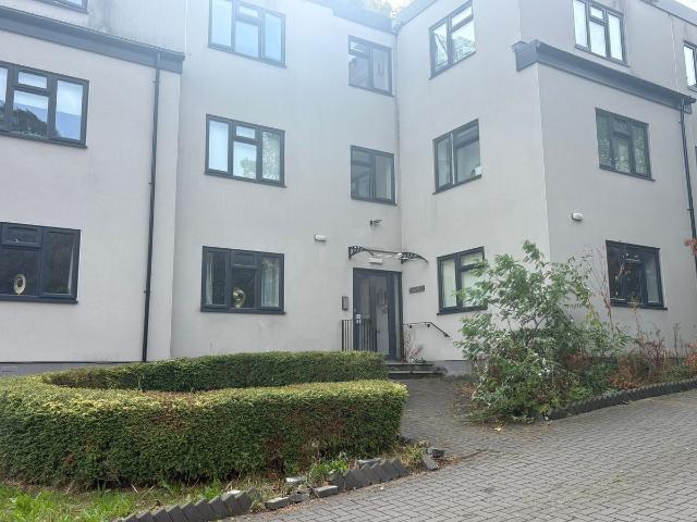 Teignmouth Road, Torquay TQ1, 2 bed property to rent, £1,250 pcm | PrimeLocation