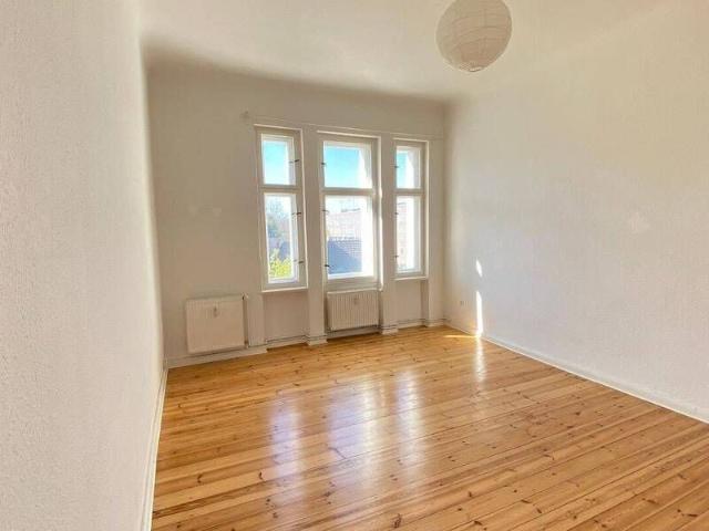 Teilgewerbliche, Kompakte 2 Raumwohnung mit Balkon !