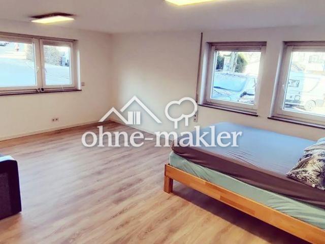 Teilmöblierte 1,5 Zimmer Wohnung mit EBK und PKW Stellplatz in Waiblingen ab 01.08.2026 frei!