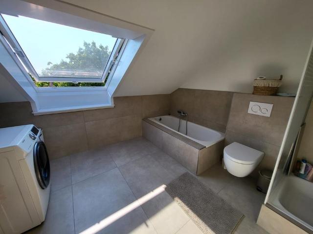 Teilmöblierte 2 Zi. Whg 66 m², DG, Dortmund Hörde
