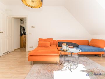 Teilmöblierte 2 Zimmer Wohnung im beliebten Rheingauviertel